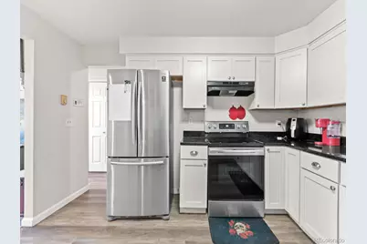 1662 Biscay Circle, Aurora, CO 80011 - Photo 8