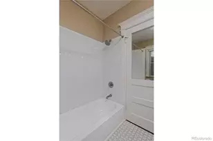 915 N Clarkson St, Denver, CO 80218 - Photo 28