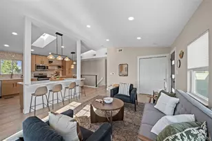 59 S De Gaulle St, Aurora, CO 80018 - Photo 2