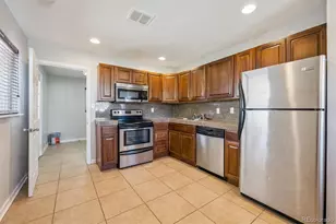 1050 Ash Ct, Thornton, CO 80229 - Photo 10