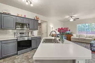 2024 Sandhurst Dr, Castle Rock, CO 80104 - Photo 10