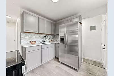 7180 Grape Street, Commerce City, CO 80022 - Photo 10