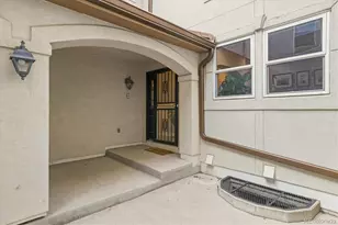 6607 S Forest Way, Centennial, CO 80121 - Photo 4