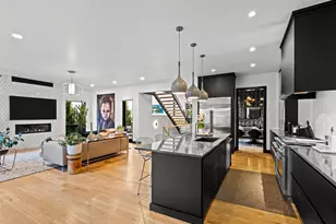 2110 S Cook St, Denver, CO 80210 - Photo 8