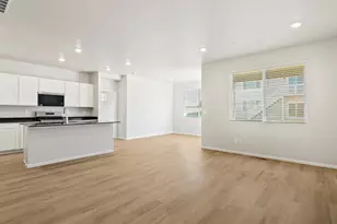 8932 Salida St, Commerce City, CO 80022 - Photo 10