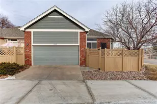 7153 S Versailles Way, Aurora, CO 80016 - Photo 38