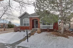 7153 S Versailles Way, Aurora, CO 80016 - Photo 2