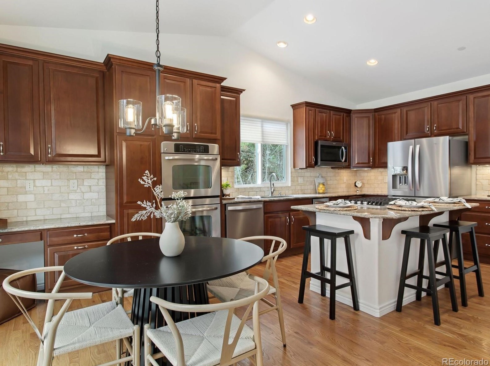 5089 Hidden Pond Pl, Castle Rock, CO 80108-8850