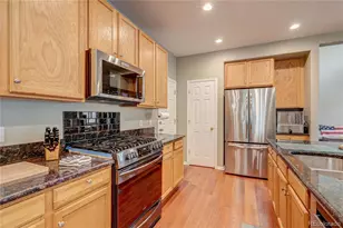 17808 E Oakwood Ln, Aurora, CO 80016 - Photo 10