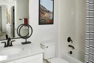 6153 N Ceylon St, Denver, CO 80249 - Photo 10