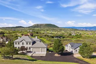 3319 Castle Butte Dr, Castle Rock, CO 80109 - Photo 2