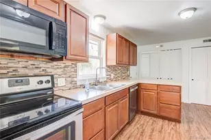240 22nd Ave Ct, Greeley, CO 80631 - Photo 8