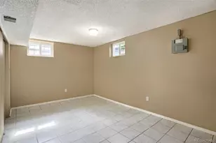 2747 S Quay Way, Denver, CO 80227 - Photo 8