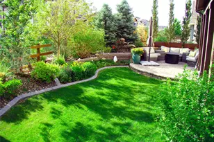 8753 Dunraven St, Arvada, CO 80007 - Photo 2