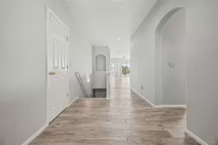 13832 Legend Way, Broomfield, CO 80023 - Photo 4