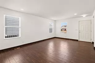 5383 Lewiston St, Denver, CO 80239 - Photo 6