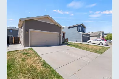 5383 Lewiston Street, Denver, CO 80239 - Photo 2