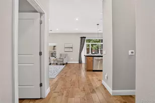 5401 S Park Terrace Ave, Greenwood Village, CO 80111 - Photo 4