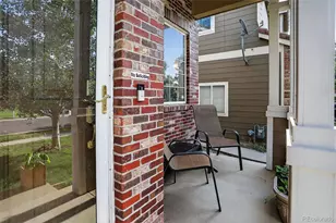 24703 E Kansas Cir, Aurora, CO 80018 - Photo 4