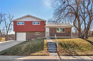 10728 Roseanna Dr, Northglenn, CO 80234 - Photo 2