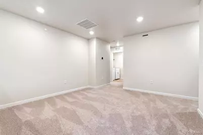 9453 Danube Street, Commerce City, CO 80022 - Photo 10