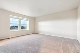 9453 Danube St, Commerce City, CO 80022 - Photo 12