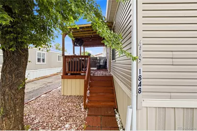 1848 Pitkin, Aurora, CO 80011 - Photo 4
