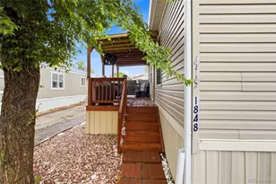 1848 Pitkin, Aurora, CO 80011 - Photo 4