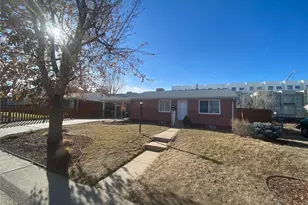 1381 Worchester St, Aurora, CO 80011 - Photo 2
