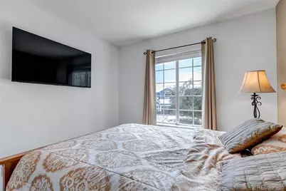 18215 E Warren Avenue, Aurora, CO 80013 - Photo 34