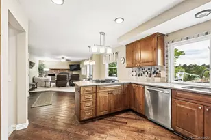 6573 S Kearney Cir, Centennial, CO 80111 - Photo 4