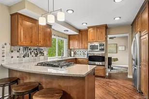 6573 S Kearney Cir, Centennial, CO 80111 - Photo 2