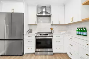 7054 W 74th Pl, Arvada, CO 80003 - Photo 12