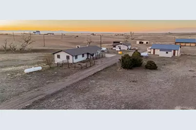 35055 E Mississippi Avenue, Watkins, CO 80137 - Photo 1