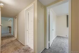 884 Troy St, Aurora, CO 80011 - Photo 24