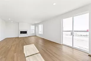 1642 S Gold Bug Wy, Aurora, CO 80018 - Photo 6