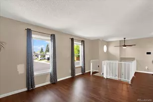 19691 E Navarro Pl, Aurora, CO 80013 - Photo 4