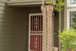 552 W Jamison Pl, Littleton, CO 80120 - Photo 2