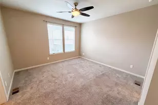 15738 E Broncos Pl, Centennial, CO 80112 - Photo 4
