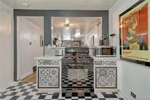 1026 Inca St, Denver, CO 80204 - Photo 14