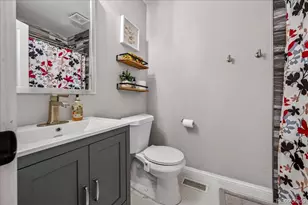 6388 Holman Ct, Arvada, CO 80004 - Photo 28