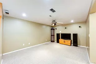 20571 E Coolidge Pl, Aurora, CO 80011 - Photo 10