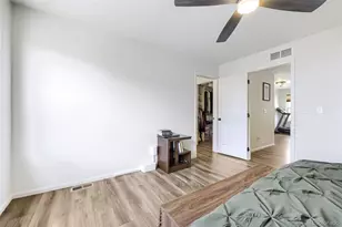 10035 Yampa Ct, Commerce City, CO 80022 - Photo 16