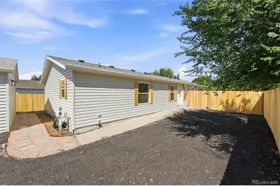 106 County Road 37, Lochbuie, CO 80603 - Photo 2