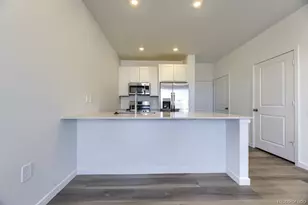 358 N Bersshine Ct, Watkins, CO 80137 - Photo 6