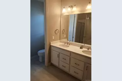 257 S Scottsburg Court, Aurora, CO 80018 - Photo 12