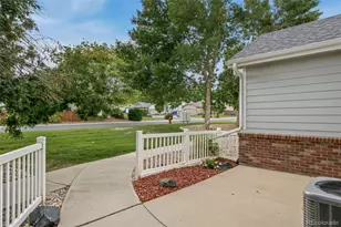 24 Lindenwood Cir, Johnstown, CO 80534 - Photo 2