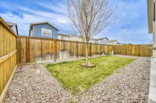 27881 E 7th Ave, Aurora, CO 80018 - Photo 28