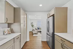 1370 Zenobia St, Denver, CO 80204 - Photo 8