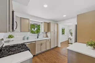 1370 Zenobia St, Denver, CO 80204 - Photo 2